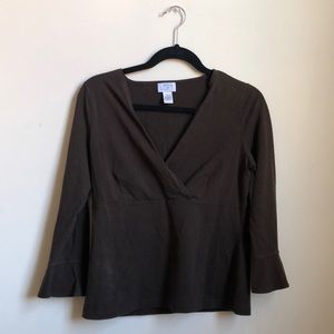LOFT Brown Cross over top with 3/4 bell sleeves!